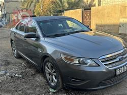 Ford Taurus